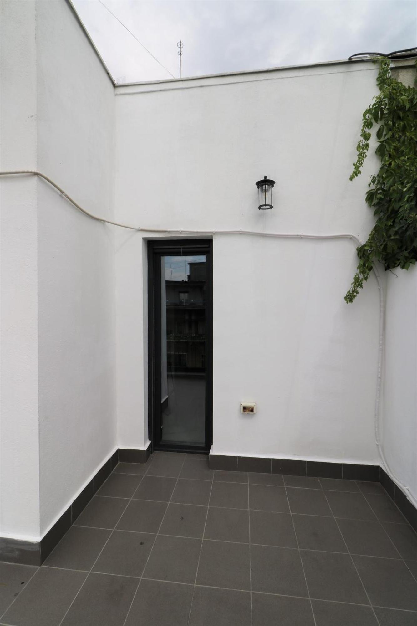 Deluxe Skyline Retreat Studio - Old Town Букурещ Екстериор снимка